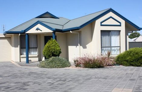 Robe Dolphin Court Apartments - Accommodation Broome 5