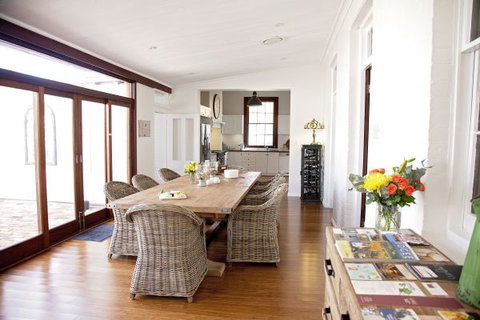 Cawarra On The Park - Accommodation Broome 1