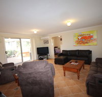 LJ Hooker Goolwa Holiday Rentals - 12 Willmett Road Goolwa Beach - Accommodation Broome