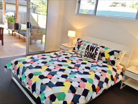 All Decked Out: Lake Conjola - Accommodation Broome 8