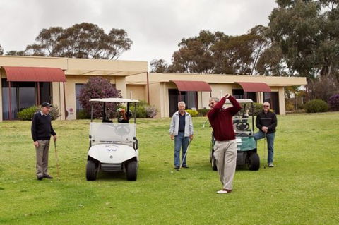 Barmera Country Club Motor Inn - Accommodation Broome 2