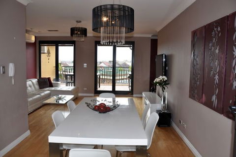 Best Apartment In The Heart Of Sydney’s Little Italy - Accommodation Broome 1