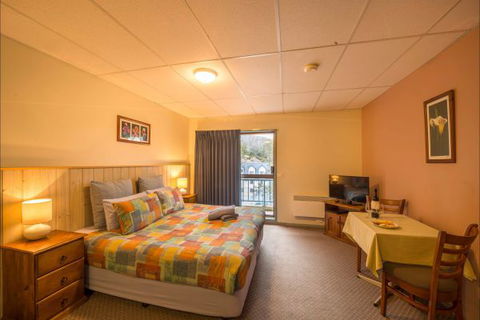 Falls Creek Country Club - Accommodation Broome 8