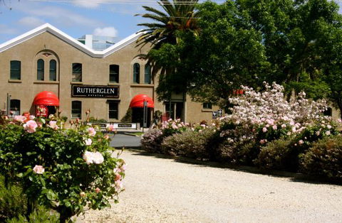 Golden Chain Wine Village Motor Inn - Accommodation Broome 8