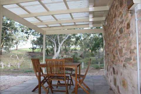 Hughes Park Cottage & Weddings - Accommodation Broome 6
