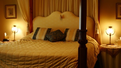 Jewel Of The Valley - Accommodation Broome 0