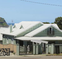 Merewether Beach House B and B - Accommodation Broome