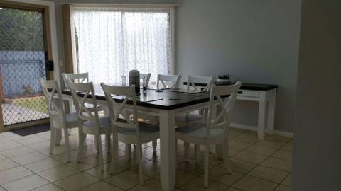 Numurkah Self Contained Apartments - Accommodation Broome 6
