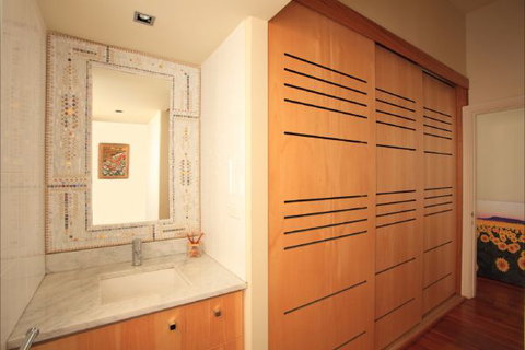 Queens Park Beach House - Accommodation Broome 7