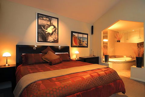 Riverview Rise Retreats - Accommodation Broome 0
