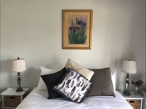 Rutherglen Christmas Trees Farm Stay - Accommodation Broome 1
