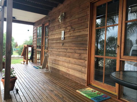 Rutherglen Christmas Trees Farm Stay - Accommodation Broome 4