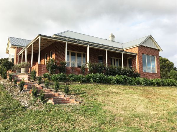 Glenburn VIC Accommodation Broome