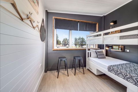 Stranded Beach Stay Yeppoon - Accommodation Broome 1