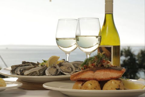 Stradbroke Island Beach Hotel | Spa Resort - Accommodation Broome 2