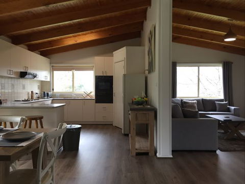 Swagman Homestead At Stockman's Ridge Wines - Accommodation Broome 0