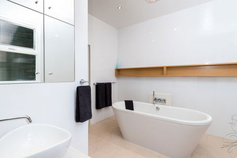 Tanunda House - Accommodation Broome 1