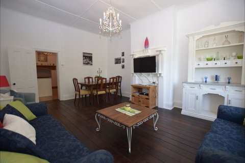 The Provincial Bed & Breakfast - Accommodation Broome 2