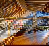 Altezza 1570 by Alpine Boutique Apartments - Accommodation Broome