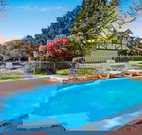 Cedar Cottage - Tudor Village Unit 3 - Accommodation Broome