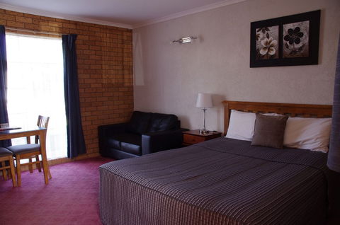 Centrepoint Motel - Accommodation Broome 0