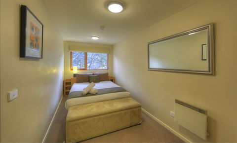 Golden Eagle 2 - Accommodation Broome 5