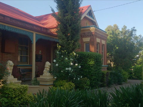 Boutique Motel Sefton House - Accommodation Broome 0