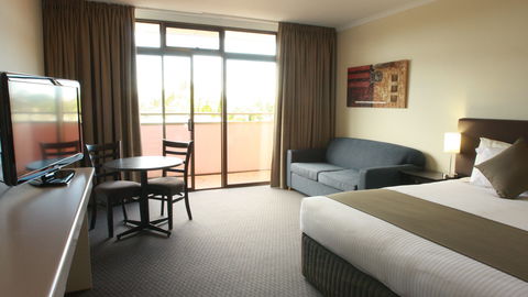 Adelaide Meridien Hotel & Apartments - Accommodation Broome 0