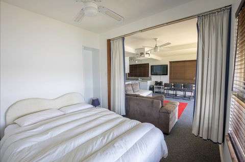Serenity Now - Accommodation Broome 2