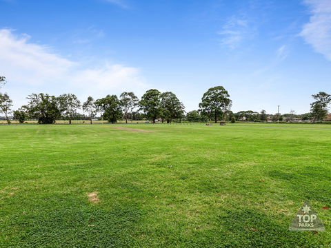 Shoalhaven Caravan Village - Accommodation Broome 1
