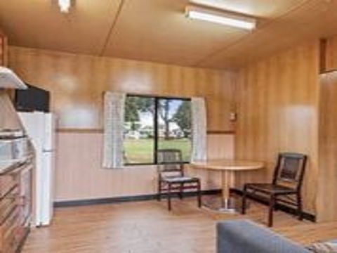 Shoalhaven Caravan Village - Accommodation Broome 10