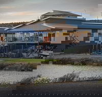 96 Marina Way Mannum Waters - River Shack Rentals - Accommodation Broome