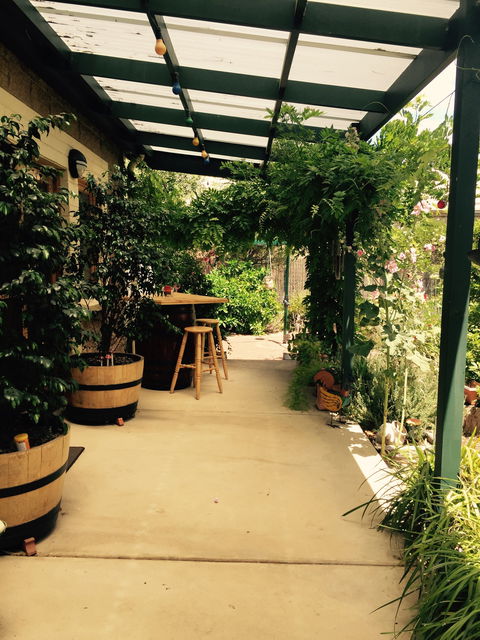 Clarevale Cottage B&B - Accommodation Broome 0