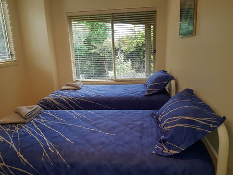 Ellie's Hide-Away At Malua Bay - Accommodation Broome 7