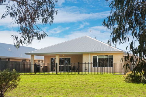 Fairway Isle - Accommodation Broome 9