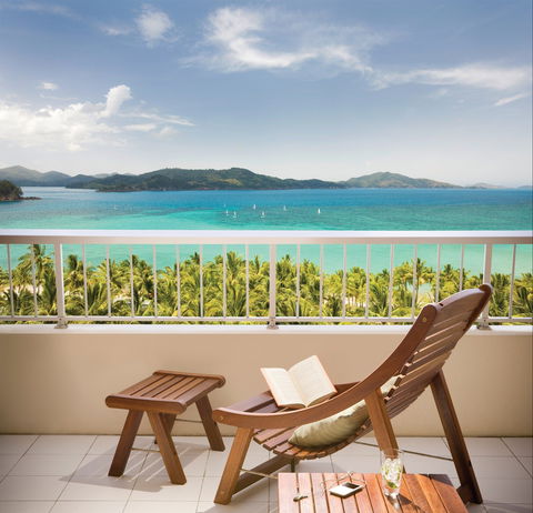 Hamilton Island Reef View Hotel - Accommodation Broome 1