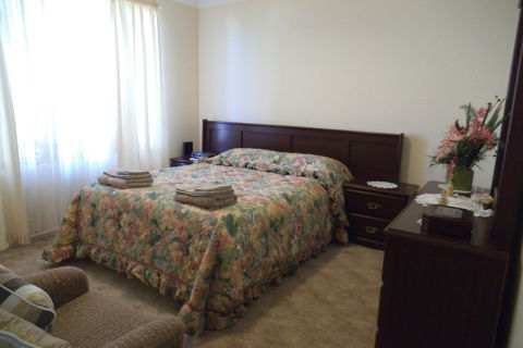 Hillview Bed And Breakfast - Accommodation Broome 3