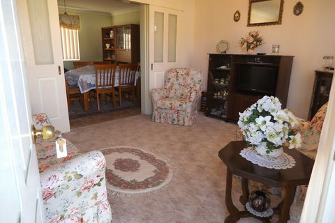 Hillview Bed And Breakfast - Accommodation Broome 5