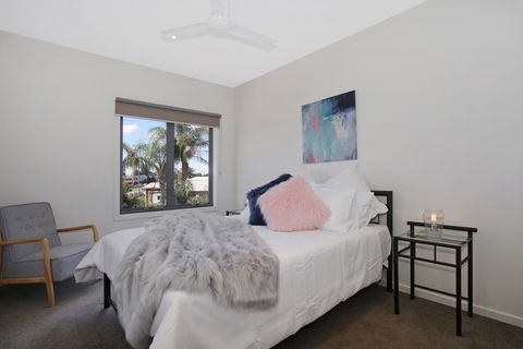 Mulwala Townhouse Two - Accommodation Broome 3