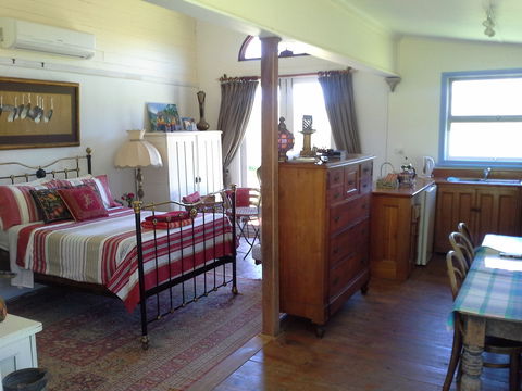 Runnymeade Studio B&B - Accommodation Broome 2