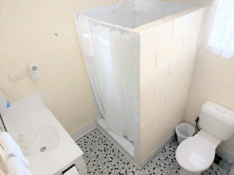 Sail Inn - Yeppoon - Accommodation Broome 5