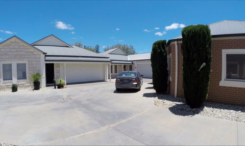 Shamore Apartments - Eleventh Street Mildura - Accommodation Broome 6