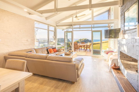 The View In Scotts Head - Accommodation Broome 2