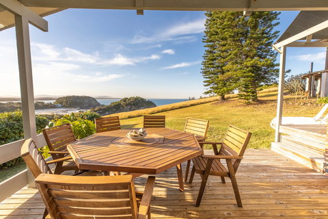 The View In Scotts Head - Accommodation Broome 5