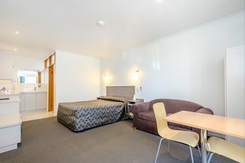 Werribee Motel & Apartments - Accommodation Broome 1