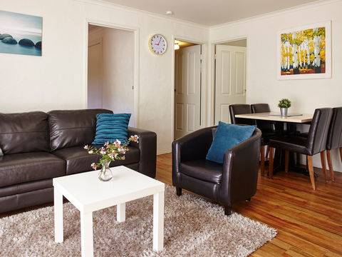 Willow Dene Holiday Apartments - Accommodation Broome 0