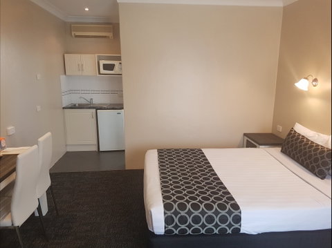 Acacia Motel Griffith - Accommodation Broome 1