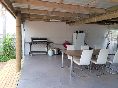 Cactus Hill - Accommodation Broome 2