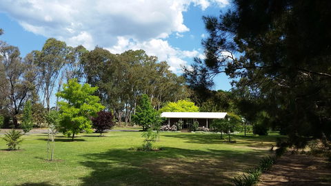 Camawald Coonawarra Cottage B&B - Accommodation Broome 1
