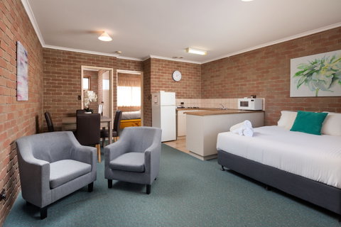 Corowa Bindaree Holiday Park - Accommodation Broome 1